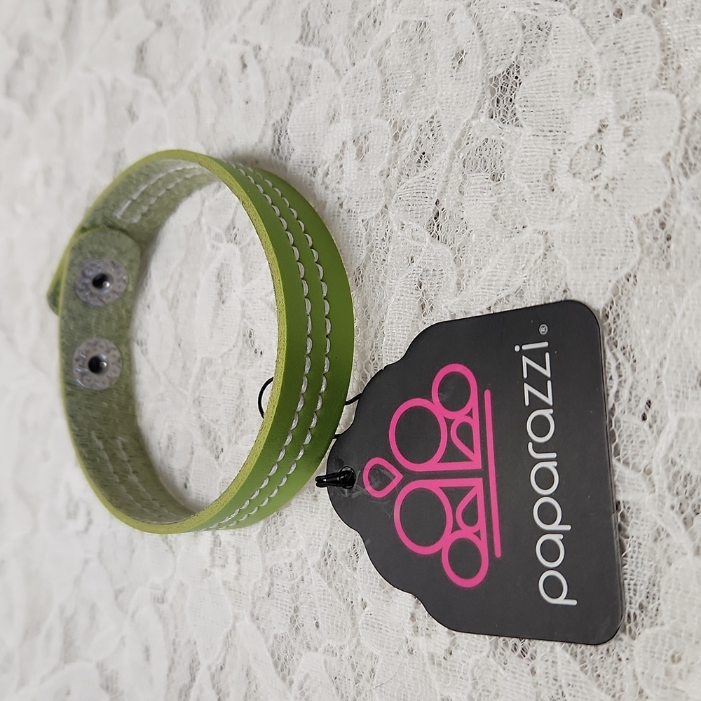 Paparazzi Green Skinny Urban wrap